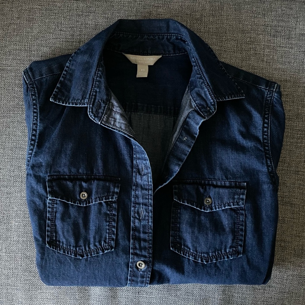 Banana Republic Dark Blue Denim Button-Up Shirt - Picture 4 of 7
